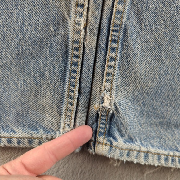 Vintage 90s Levis Jeans 26x30 Blue Light Wash Faded Straight Denim Cotton - Picture 6 of 12